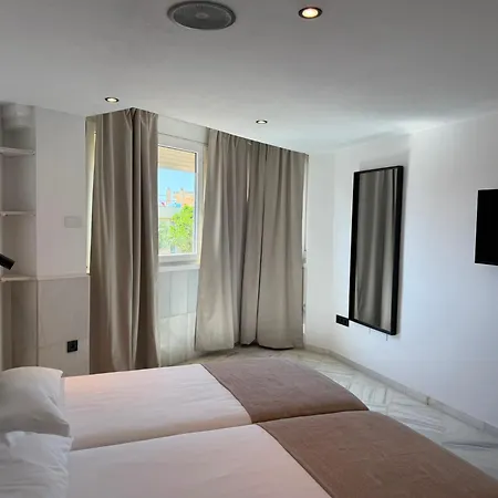Exclusivo De Diseno Y Piscina En Centro De Apartman *