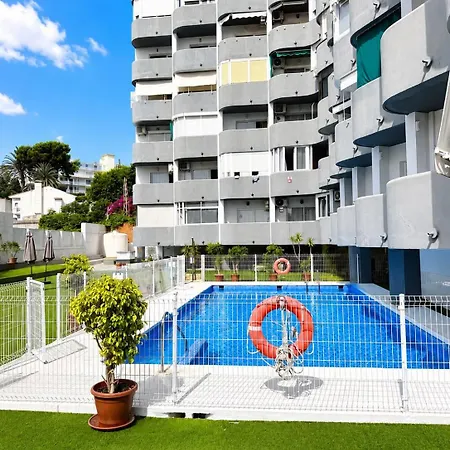 Exclusivo De Diseno Y Piscina En Centro De Lejlighed Torremolinos