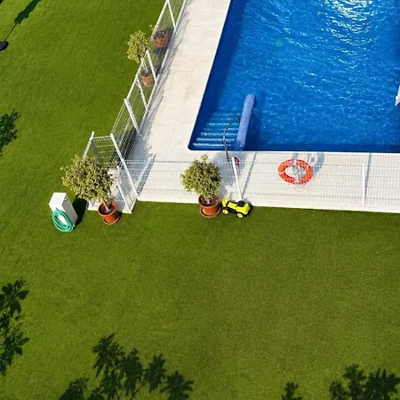 Exclusivo De Diseno Y Piscina En Centro De * Torremolinos